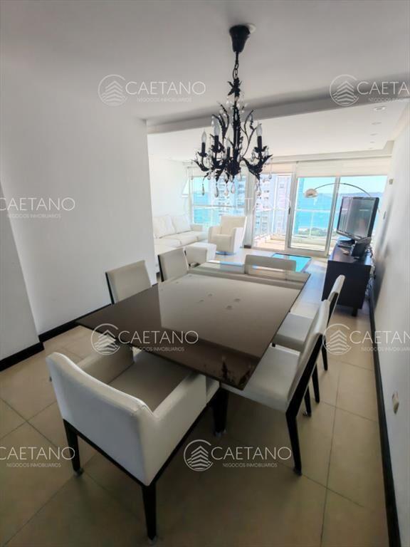 Apartamento en Punta del Este, Mansa