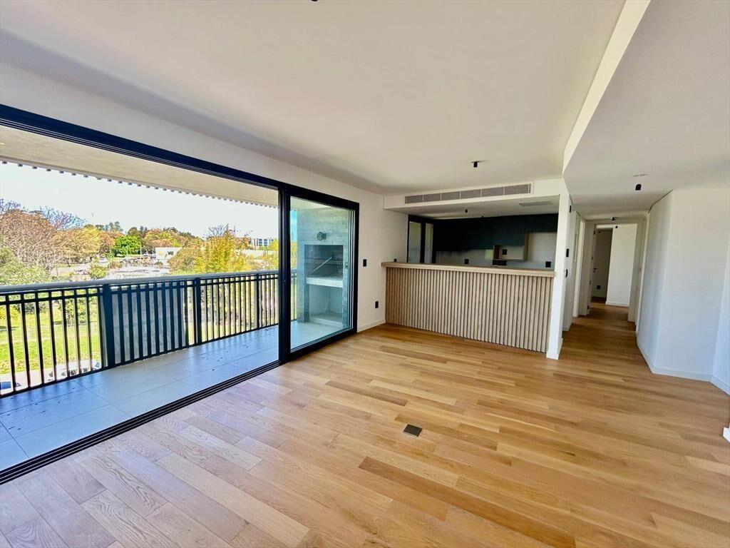 Venta de Apartamento con 3 dormitorios en Carrasco norte
