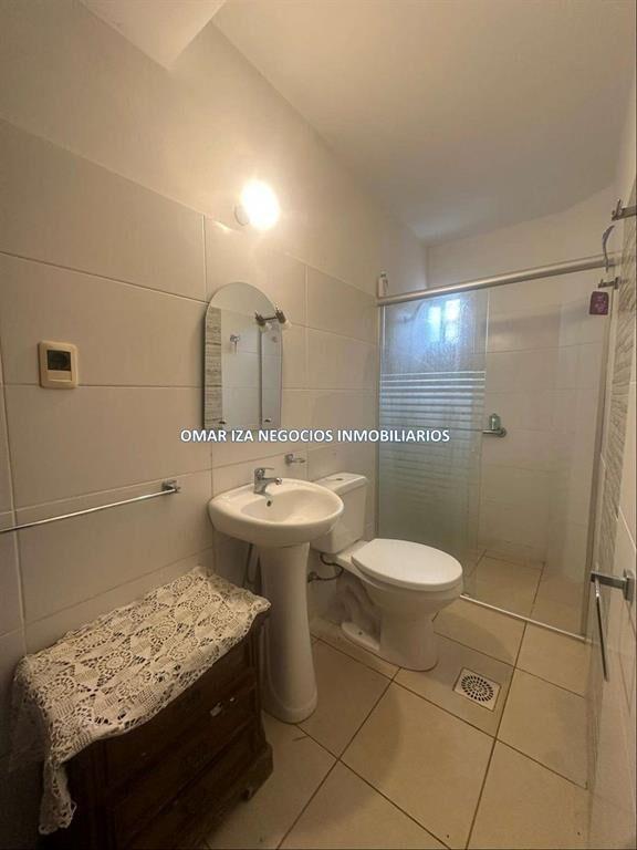VENTA CASA PH EN BRAZO ORIENTAL, 3 DORMITORIOS , JARDIN AL