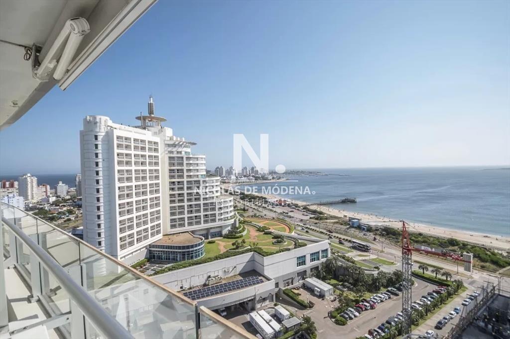 Impecable vista y comodidad absoluta en hermoso