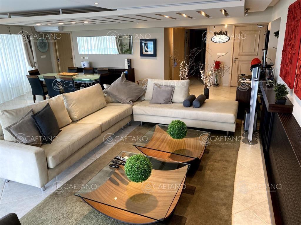 Departamento de 3 dormitorios en edificio Nueva York