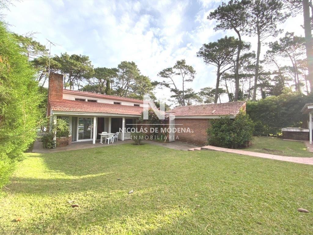 VENDE CHALET TRES DORMITORIOS , DOS BAÃ?OS Y Y DE