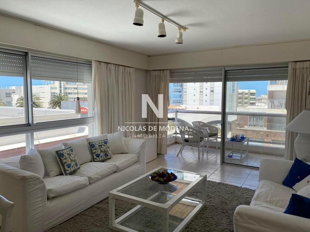 Excelente apartamento en Península con barbacoa cerrada
