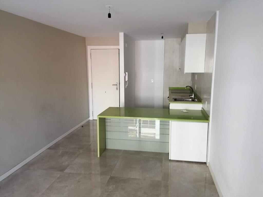Venta apartamento con renta Cordón Sur Serrano II 201