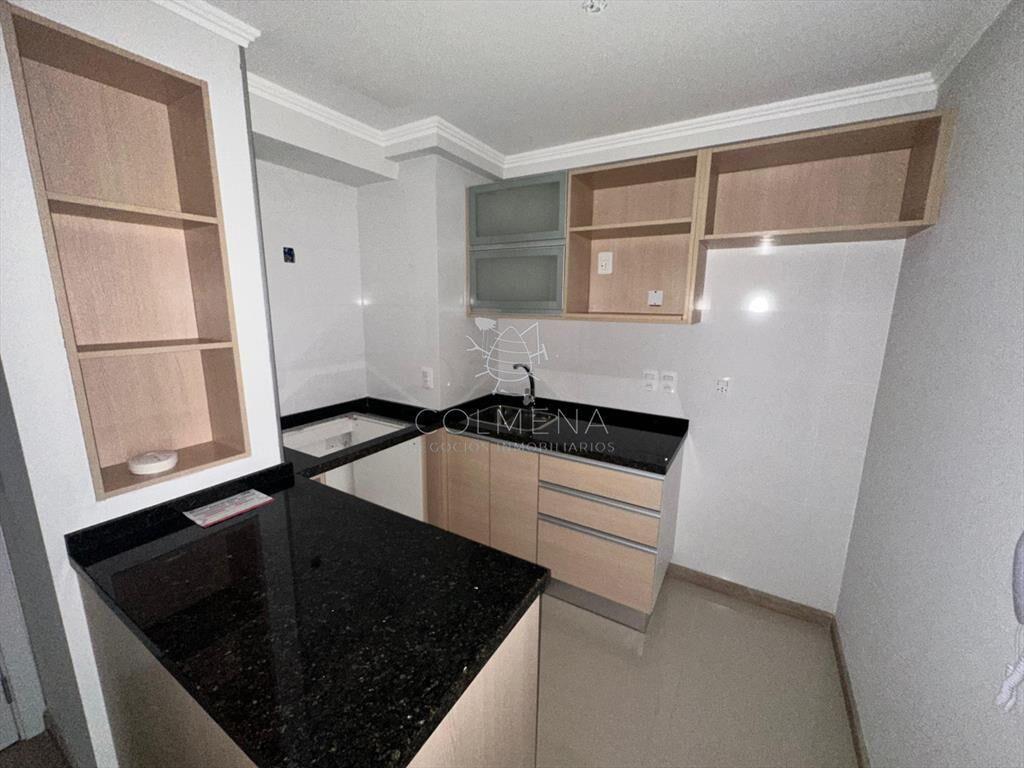 Moderno Apartamento de 2 dormitorios en Punta de