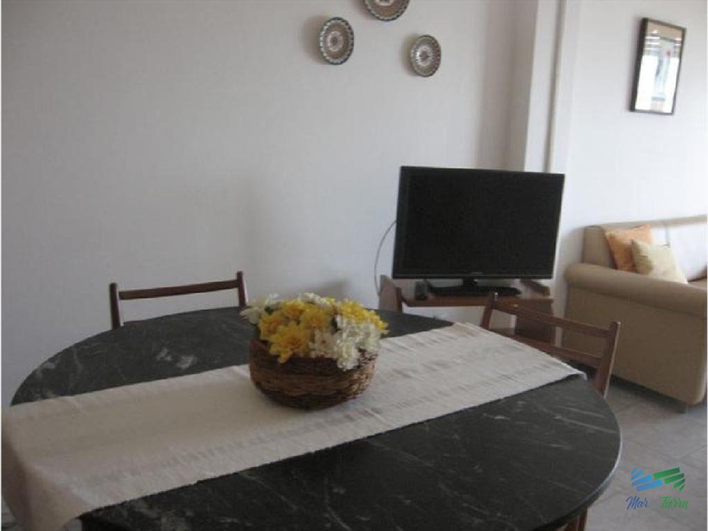 Apartamento en alquiler en Punta del Este, frente