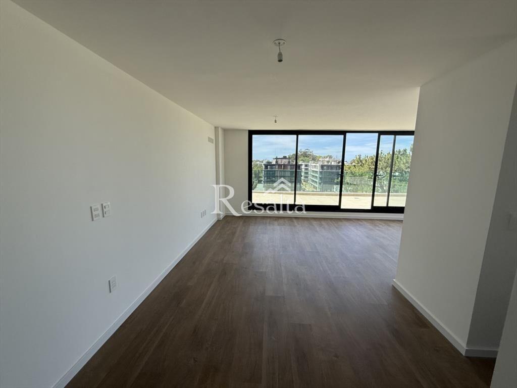 VENTA 3 DORMITORIOS 2 COCHERAS PARQUE MIRAMAR
