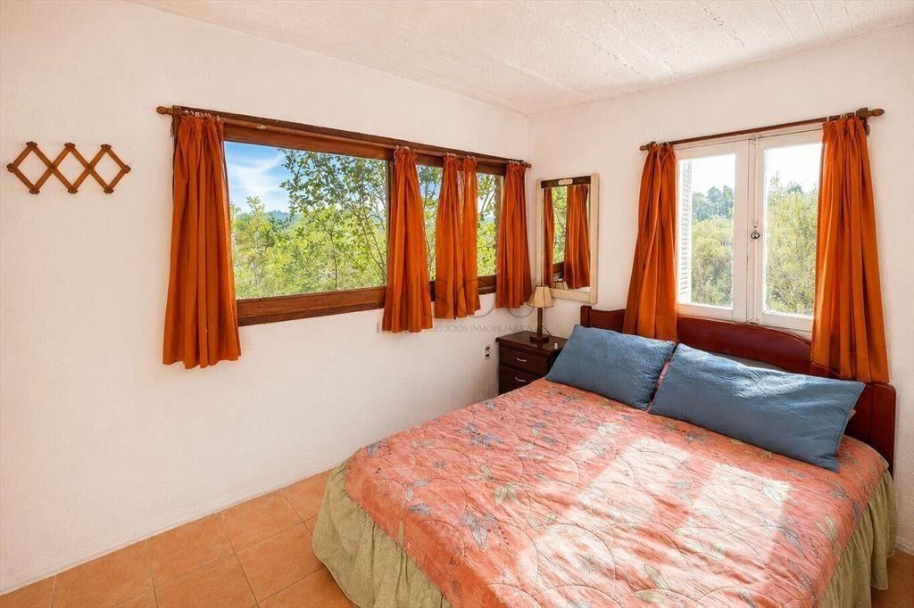VENTA CASA 2 DORMITORIOS EN VILLA SERRANA