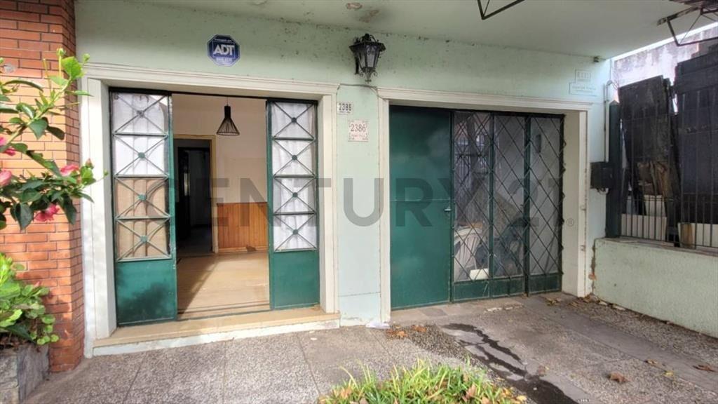 VENTA  CASA LA BLANQUEADA  4 dormitorios, Garaje, fondo 4...