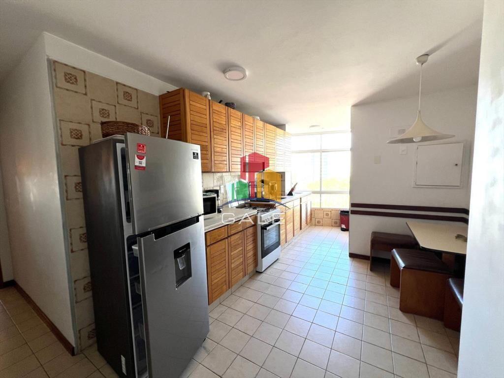 apartamento en venta zona shopping punta, 2 y