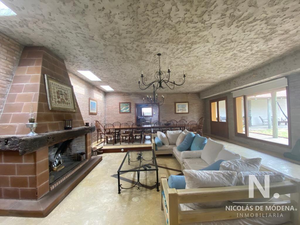 Espectacular Casa en Manantiales