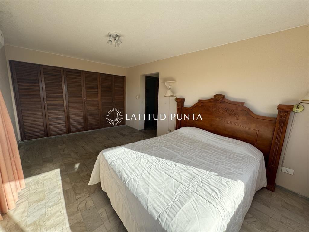 Apartamento en Roosevelt, 3 dormitorios