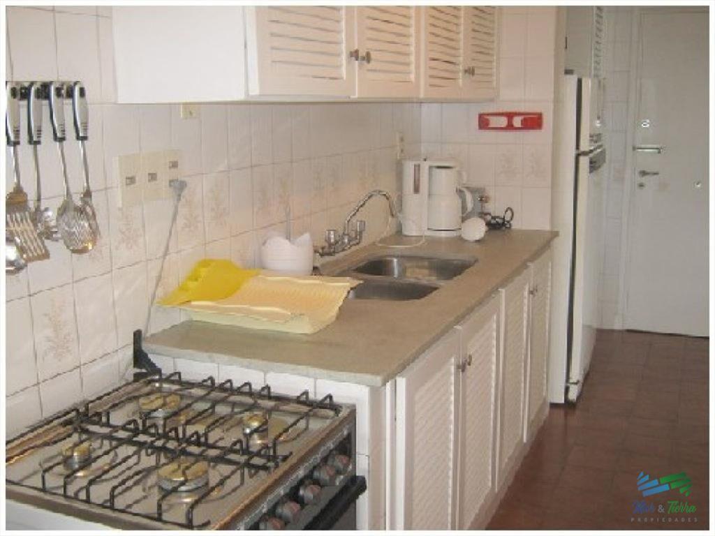 Apartamento en Peninsula, 3 dormitorios *