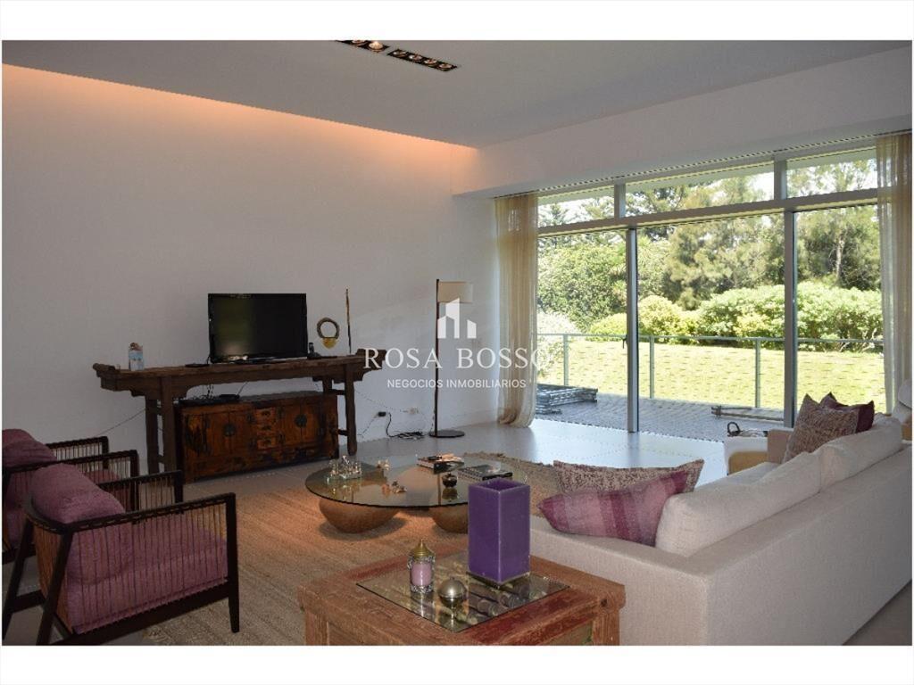 Apartamento en la Brava para la venta.