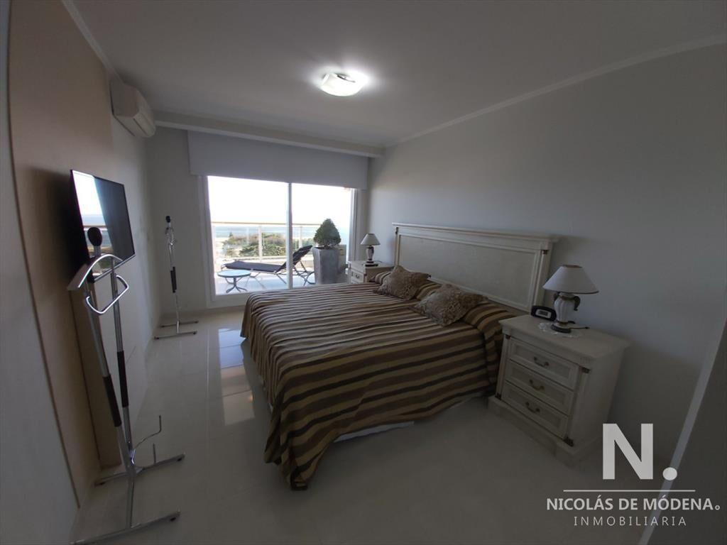 Apartamento en Punta del Este, Mansa