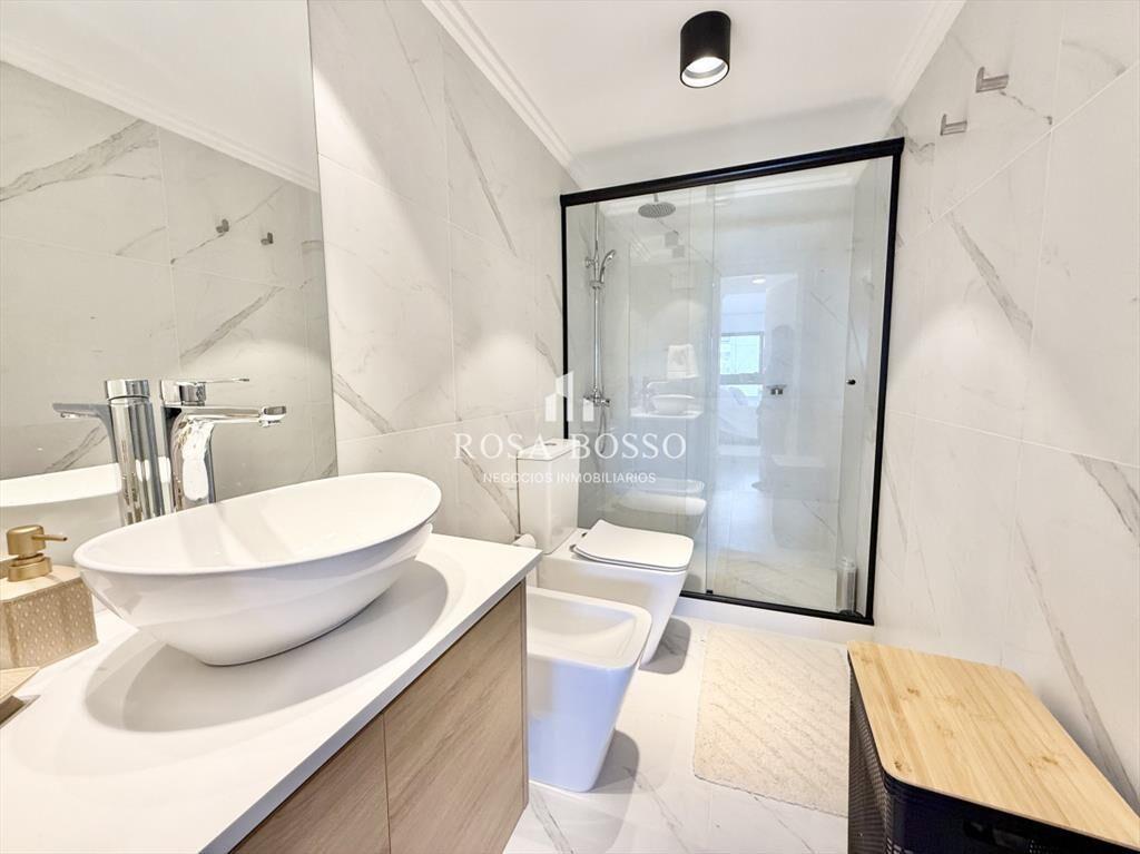 Apartamento Alquiler 3 dormitorios SeaGarden del