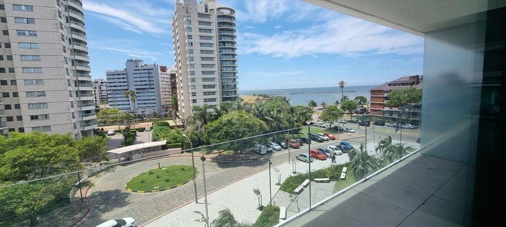 ALQUILER APARTAMENTO 2 DORMITORIOS EDIFICIO COSMOS PUERTO D