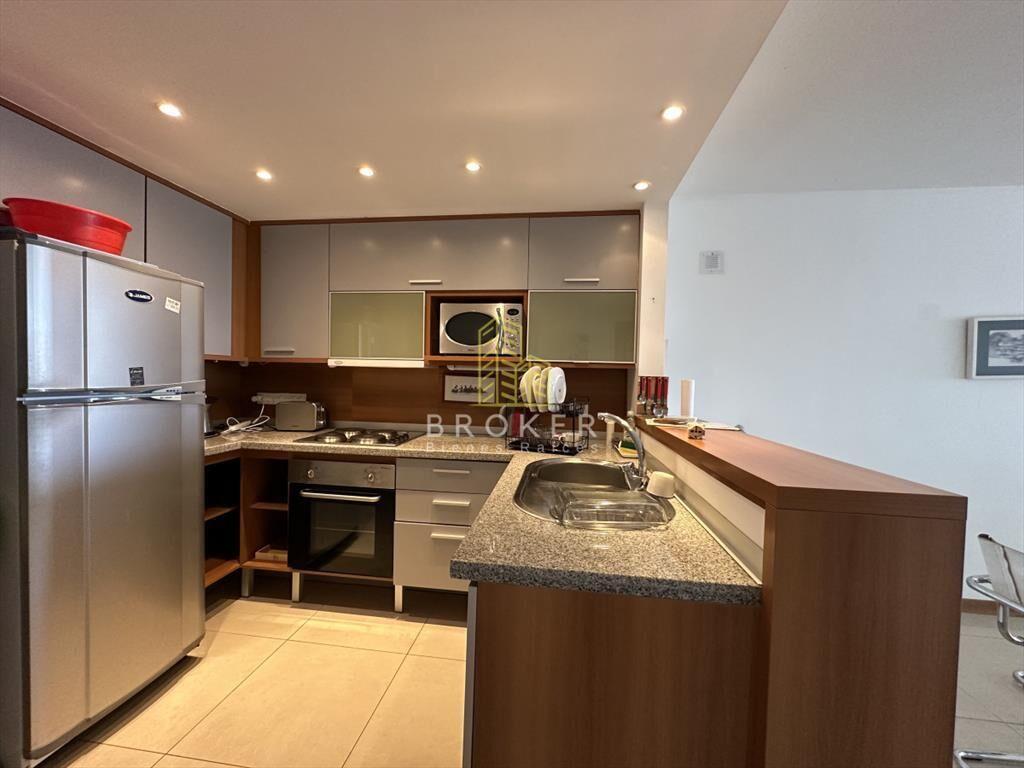 Venta de departamento de dos dormitorios en 360,