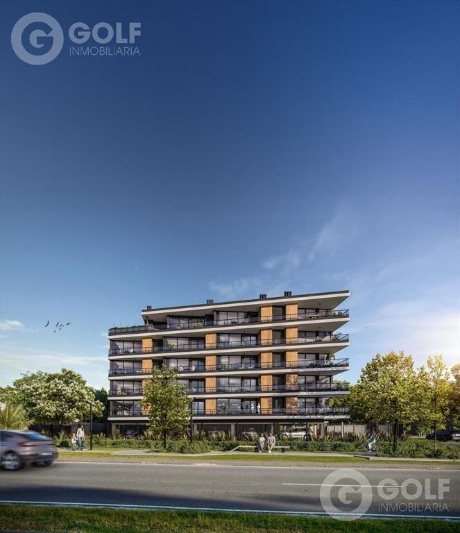 Venta de apartamento de 2 dormitorios con terraza y parrill