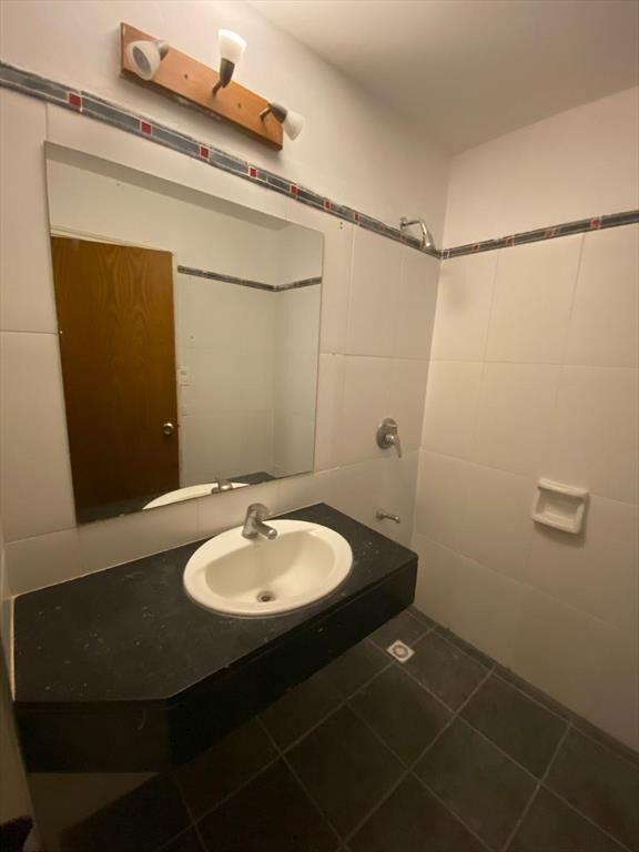 Venta monoambiente en Plaza Cagancha a pasos de Av. 18 de J