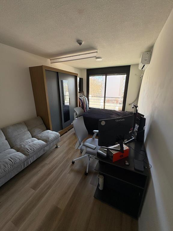 Apartamento En Alquiler En Cordón Monoambiente Muy Luminoso