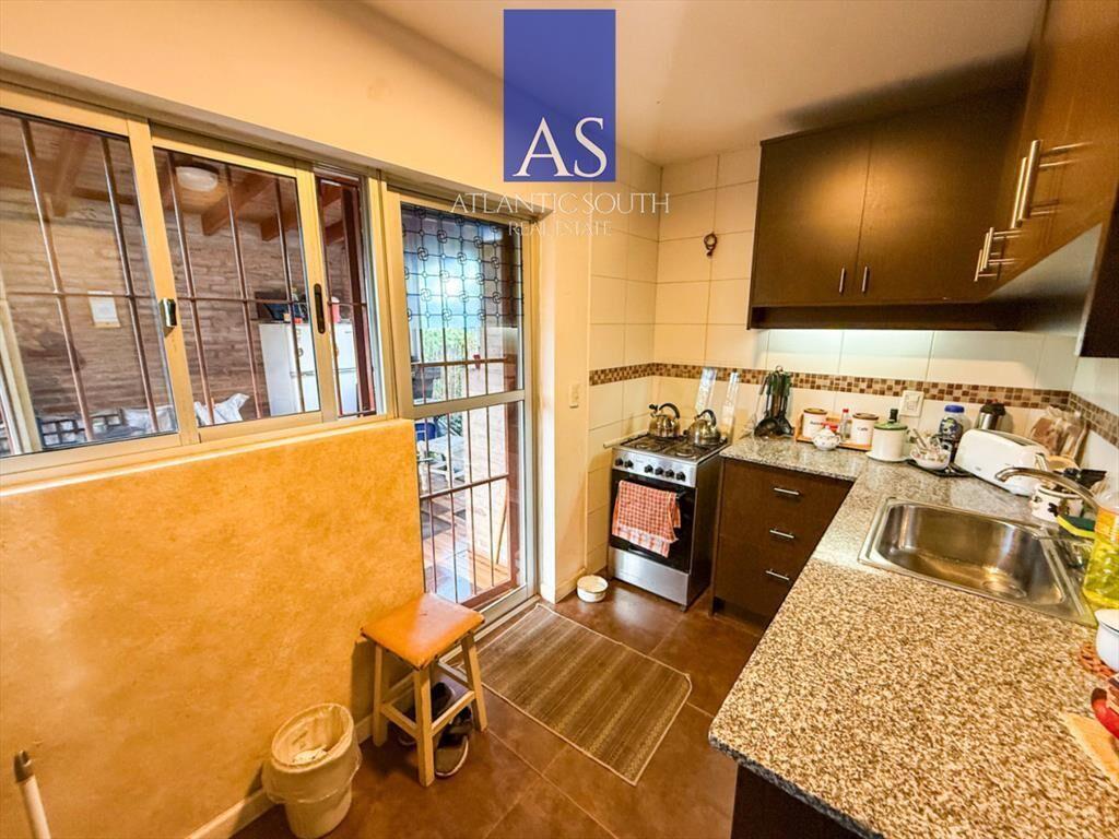 VENTA CASA 3 DORMITORIOS + LOFT 2 SUITES JARDINES