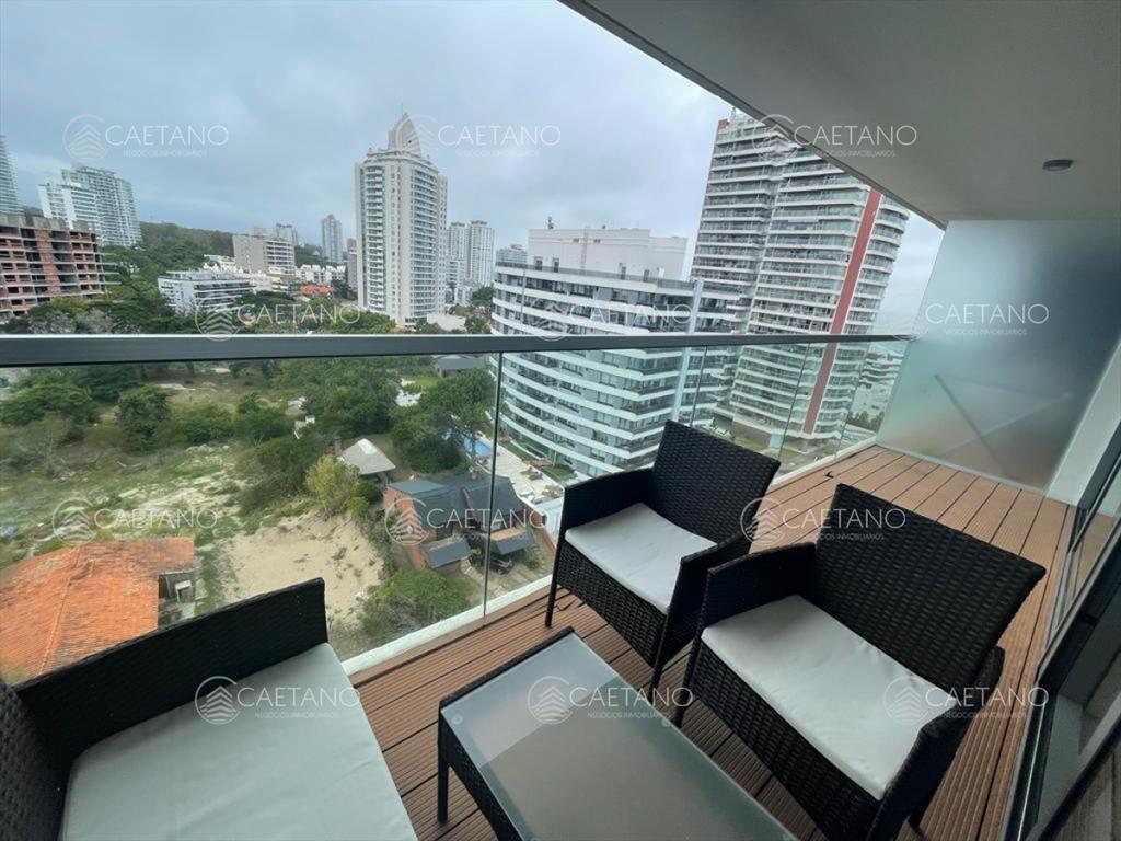 Apartamento en alquiler anual en Punta del Este