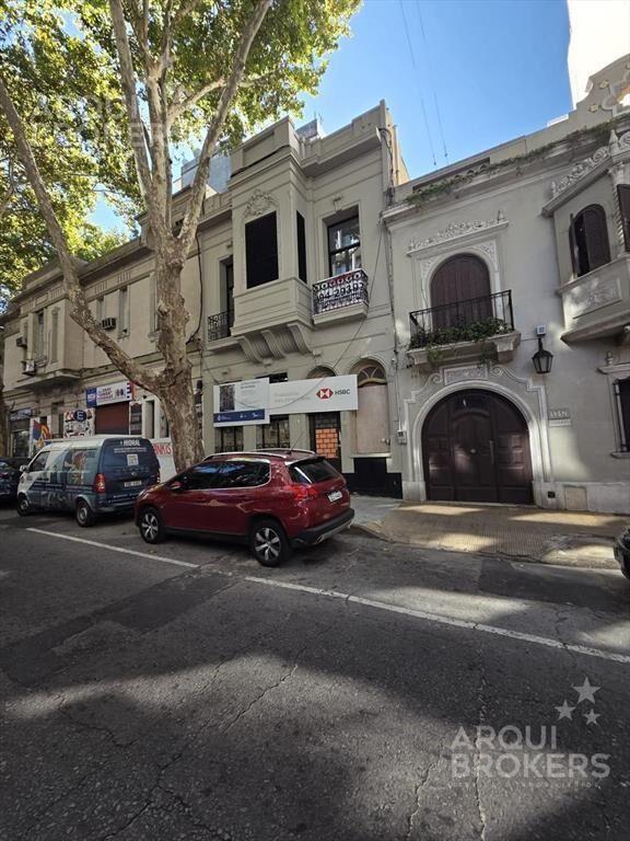 Apartamento monoambiente en  alquiler en Centro - 002
