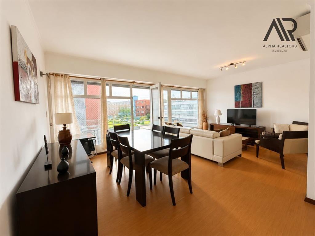 Apartamento en Primera Linea Mansa