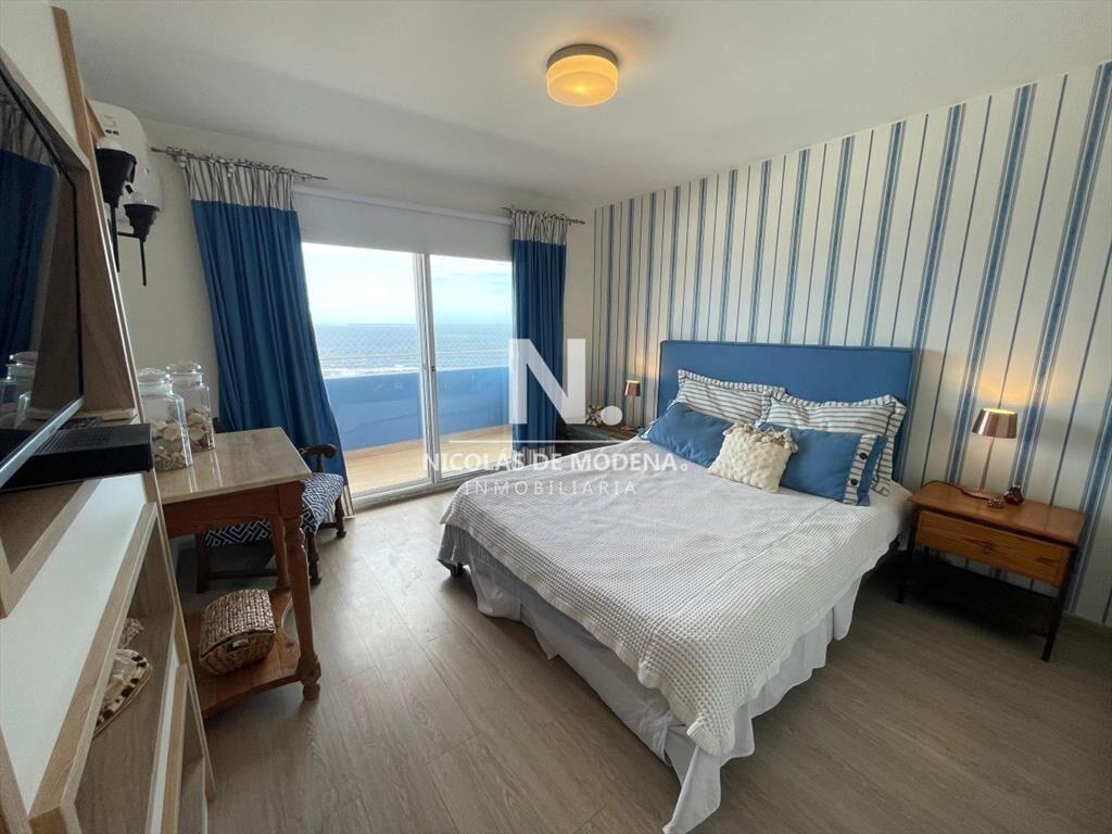 Apartamento en Peninsula, 2 dormitorios