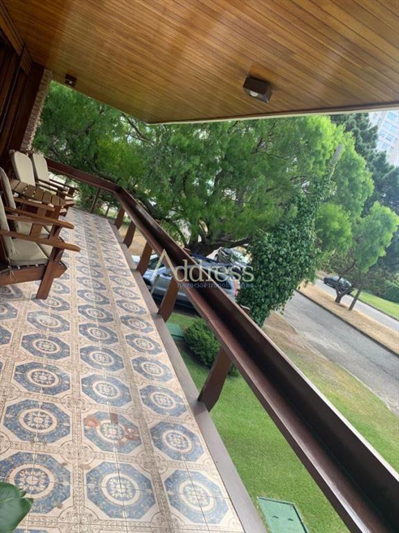 VENTA DE CASA DE 4 DORMITORIOS EN MANSA PUNTA DEL