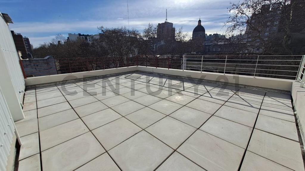 Venta A ESTRENAR Penthouse al frente 3er piso-1D-balcón-a...
