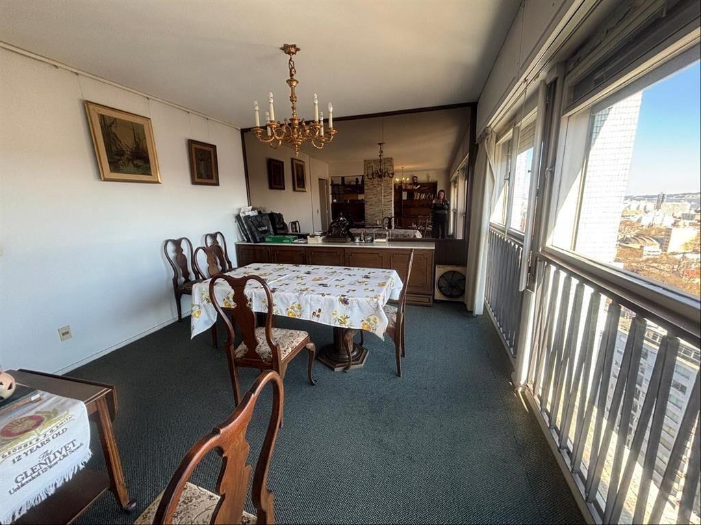 Apartamento venta 3 dormitorios y servicio garaje Cordón
