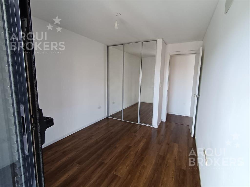 Venta apartamento un dormitorio en Barrio Sur - 705