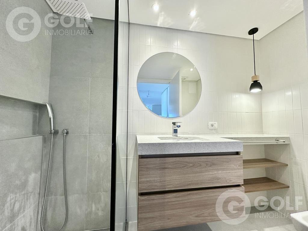 Venta apartamento 2 dormitorios con renta en Barrio Sur