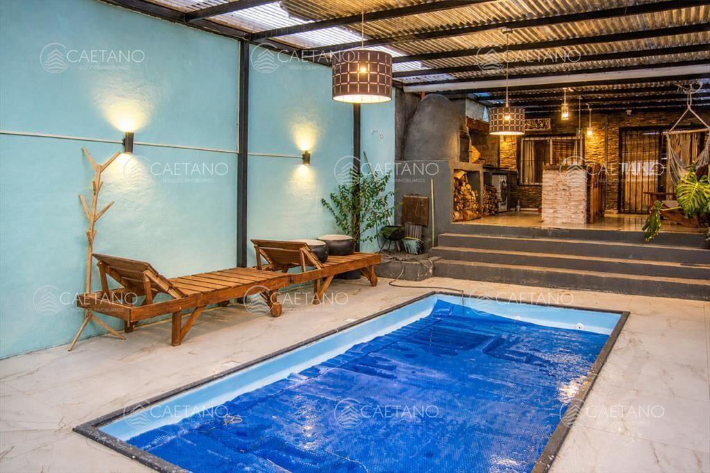 En venta casa de 4 dormitorios en Barrio 4 H en Maldonado,