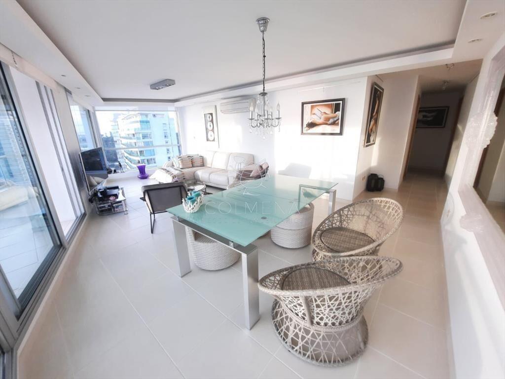 Apartamento en la mansa muy bien ubicado.