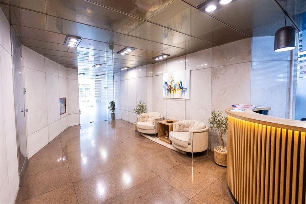 Alquiler de 2 oficinas en ciudad vieja