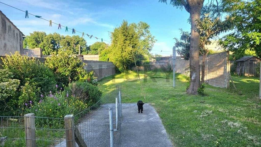Casa Sobre Belloni/ 585m2/edif 70m2/3Dorm/amplio jardín/B...
