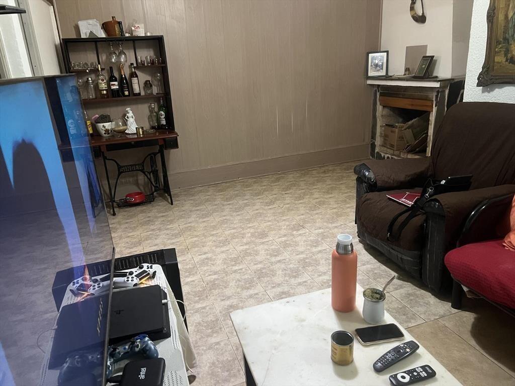 Venta Casa 3 dormitorios 2 baños, Brazo Oriental