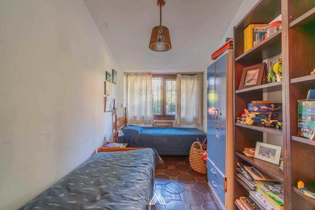 Venta casa Carrasco Sur 5 dormitorios piscina