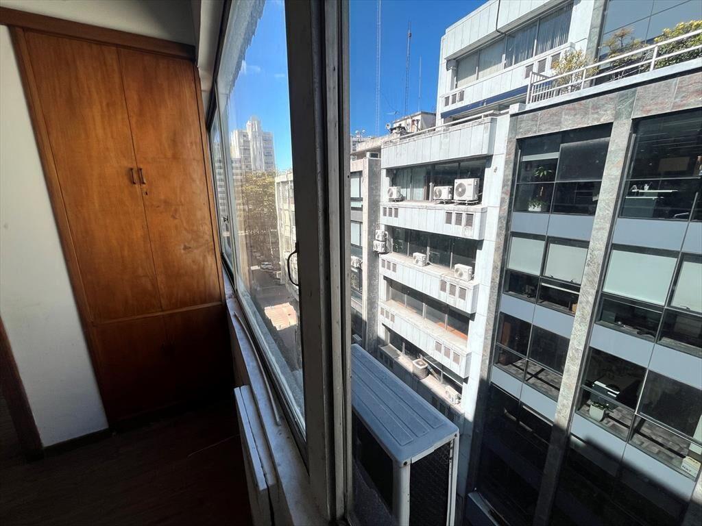 Venta o Alquiler oficina Ciudad Vieja con garaje