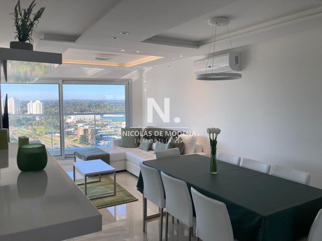 Espectacular penthouse en alquiler con vista al