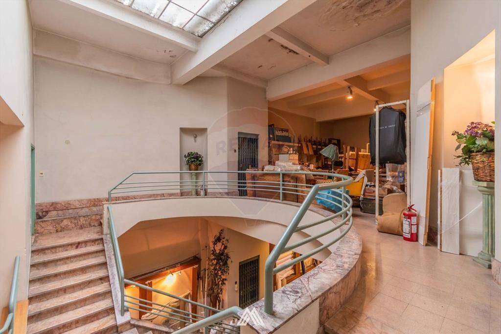 Gran local en VENTA! Barrio centro. 603 mts2!
