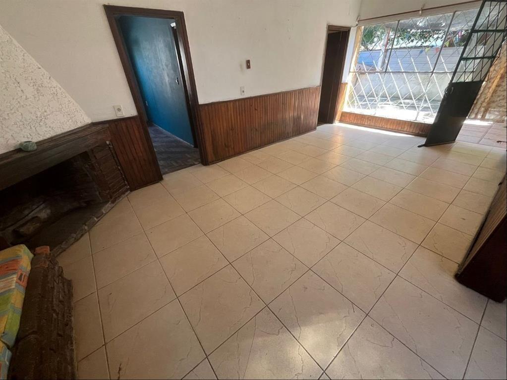 *** ALQUILADO ***  CABAÑA DE 3 DORMITORIOS PRÓX. AV. PEREZ