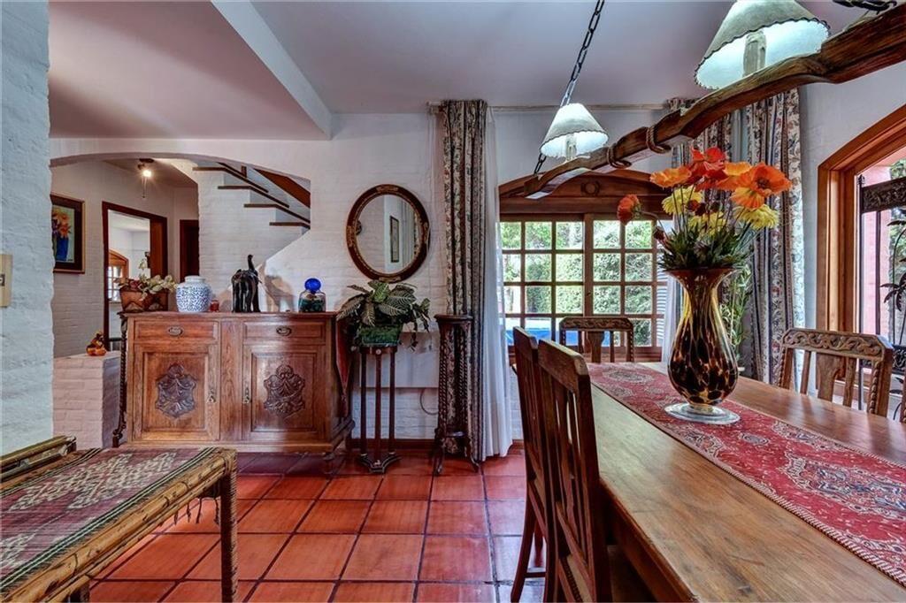 CASA VENTA PORTEZUELO PUNTA BALLENA 150 M DEL MAR