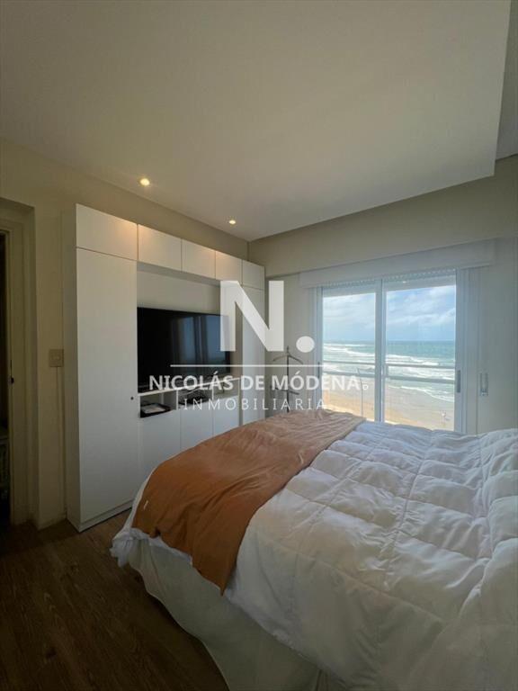 En venta apartamento en Brava Punta del Este de 3