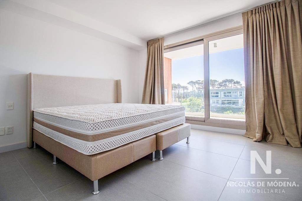 Departamento de 3 dormitorios en suite en Manantiales