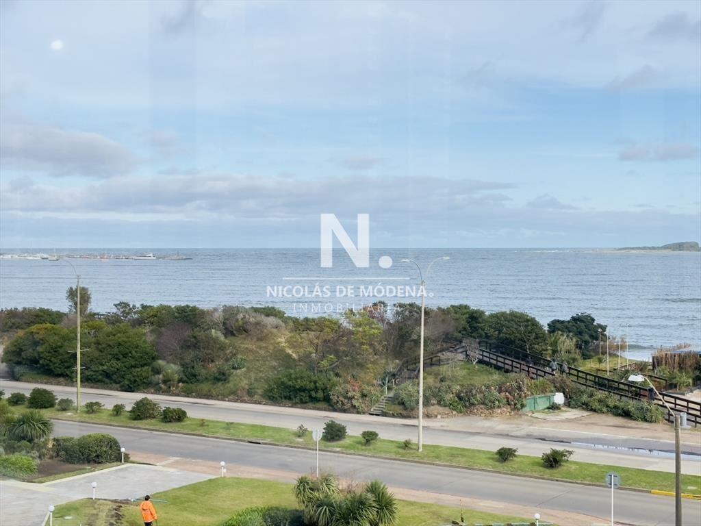 Apartamento en venta, 3 dormitorios, vista al