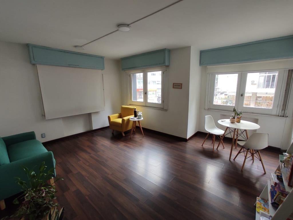 Venta casa 4 dormitorios sobre Benito Blanco Pocitos